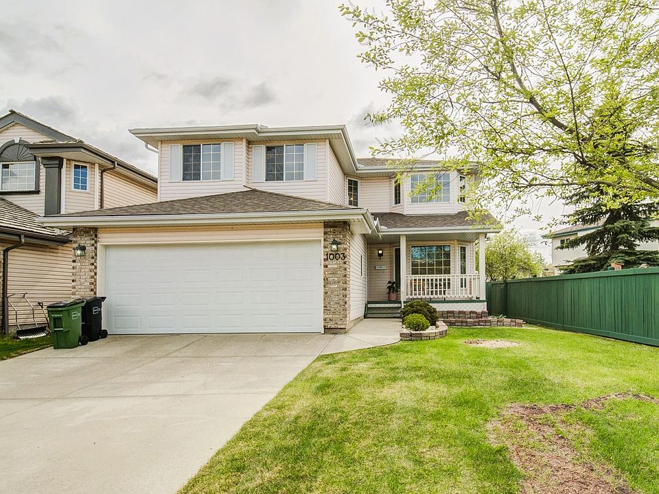 1st image of 1003 Blackburn Close SW