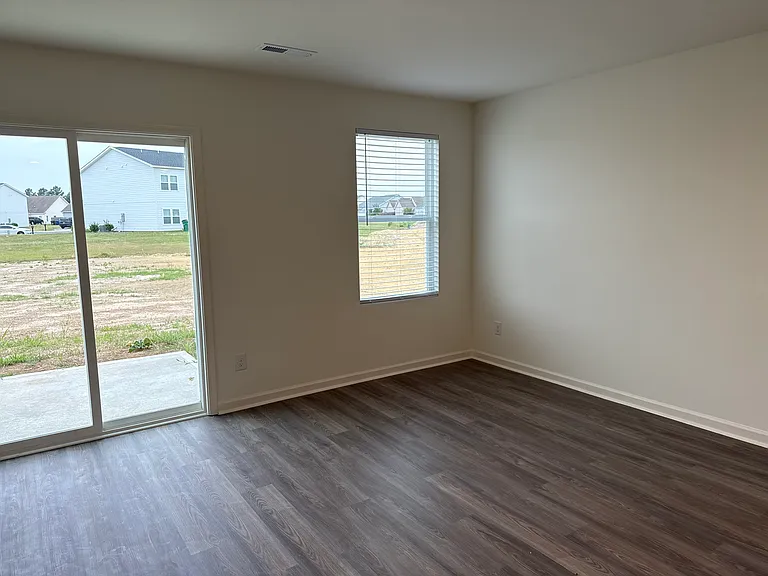 2445 Brookville Dr #B — Photo 12