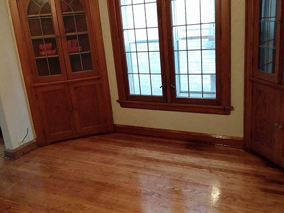 3rd image of 3273 N 48th St #3275