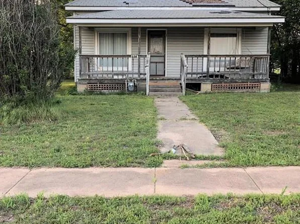 608 E Elm St, Sedan, KS 67361