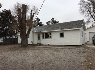 4897 Saint Paul Rd, Grand Island, NE 68801