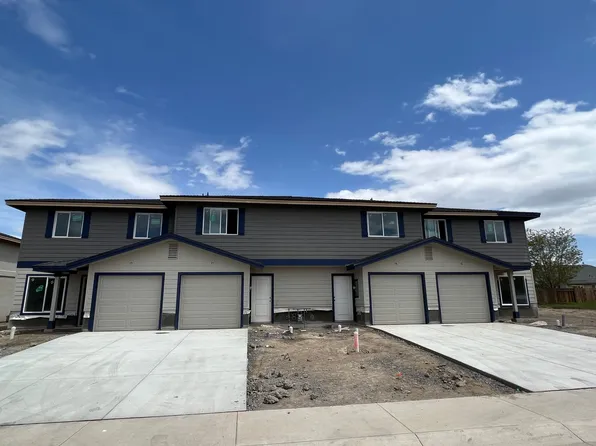 Starlite Homes LLC - 755, 755 Starlite Dr #2, Fernley, NV 89408