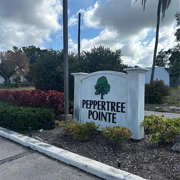 5479 Peppertree Dr #E13 — Photo 36