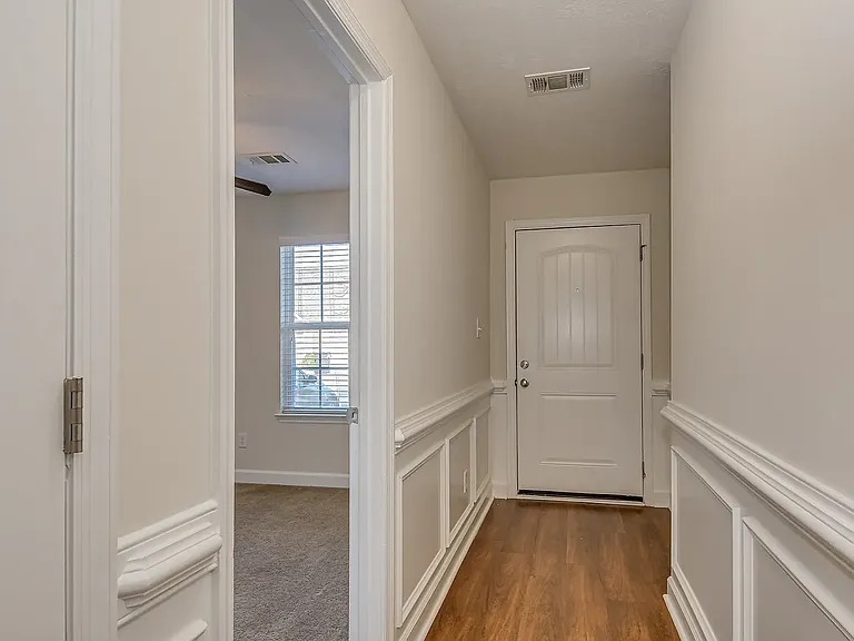 Stonewyck Luxury Townhomes — Photo 7