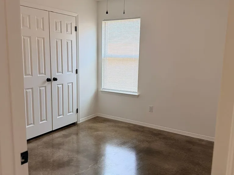 983 Cline Dr — Photo 14