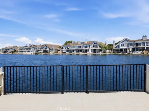 16101 Saint Croix Cir, Huntington Beach, CA 92649