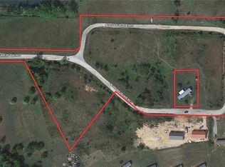 Blockade Village North Road Multiple, Seligman, MO 65745