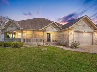 1711 Tuscarora Dr, Grove City, OH