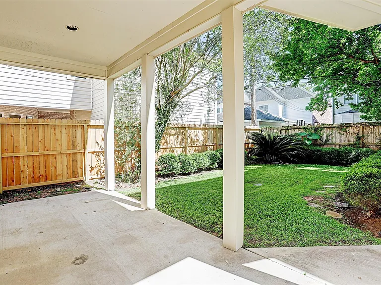 4425 Mildred St — Photo 29