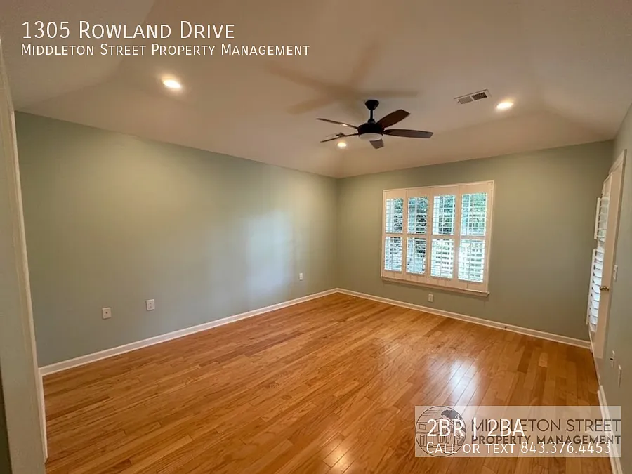 1305 Rowland Dr
