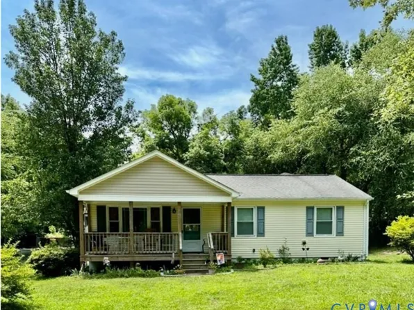 24501 River Rd, Petersburg, VA 23803