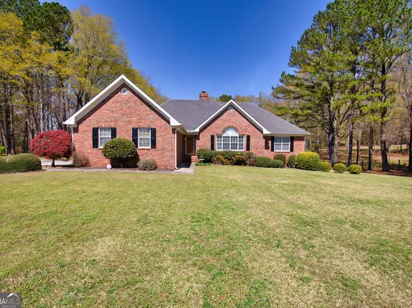 3099 Meadow Trl, Loganville, GA 30052