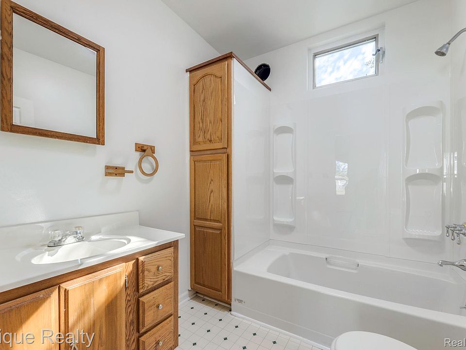 1433 Poplar St, photo 24