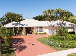 2121 Embassy Dr, West Palm Beach, FL 33401