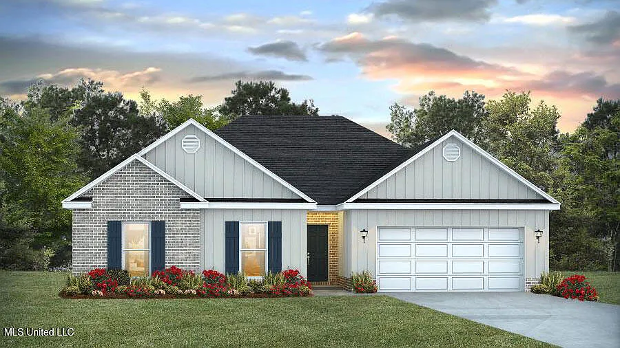 440 Piney Dr photo 1