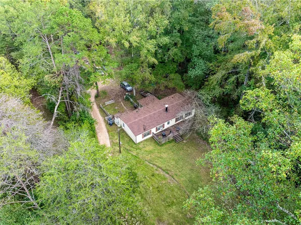 7004 Mountain View Rd, Taylors, SC 29687