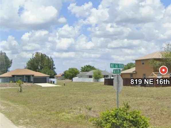 819 NE 16th Ter, Cape Coral, FL 33909