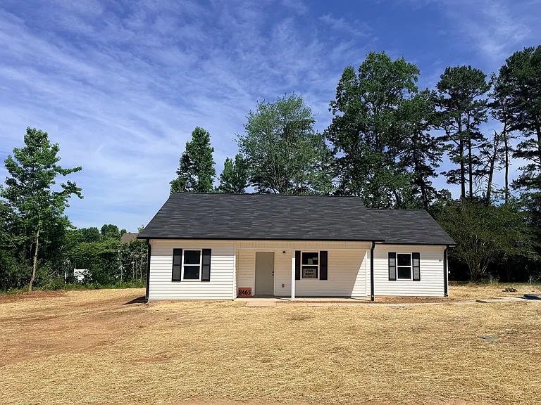 8465 Alberta Village Rd — Photo 1