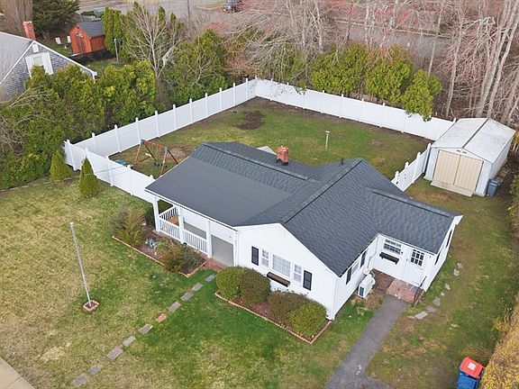 2nd image of 953 Phillips Rd
