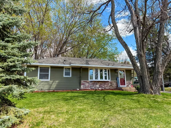 10821 Kumquat St NW, Coon Rapids, MN 55448