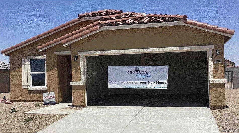 1st image of 2207 E Snead Avenue