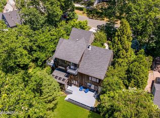 267 E Highland Avenue, Atlantic Highlands, NJ 07716