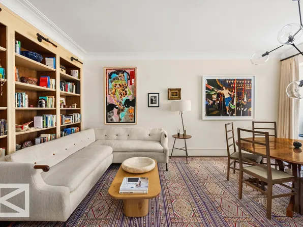 300 Central Park West image 8 of 20