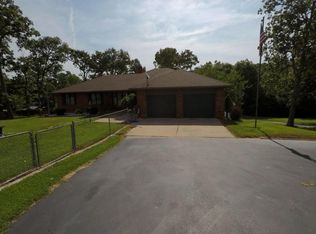 9240 N Farm Rd 141, Springfield, MO 65803