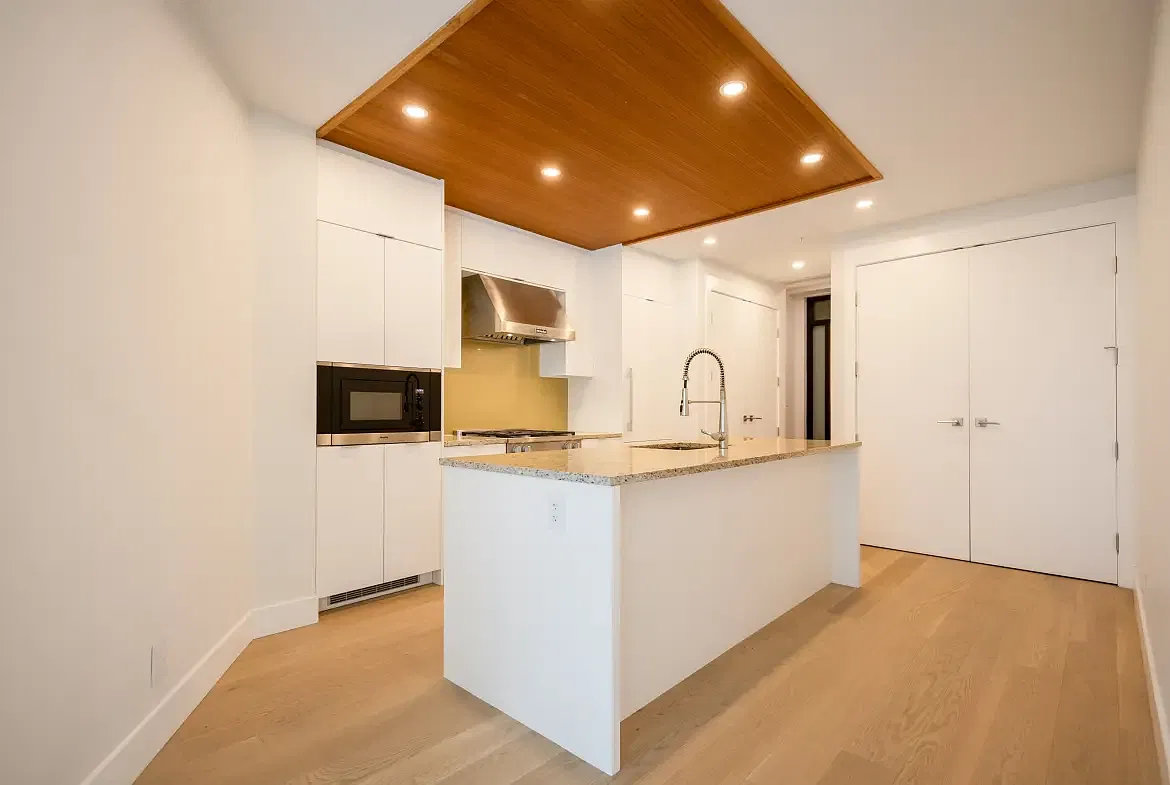 2 bed, 1318 sqft, $5,500 — Photo 3