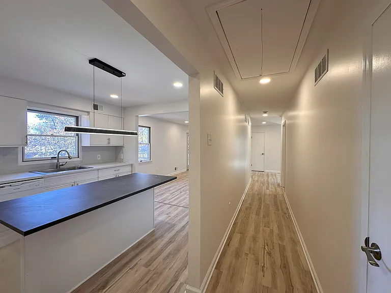 842 Beatrice Pkwy — Photo 11