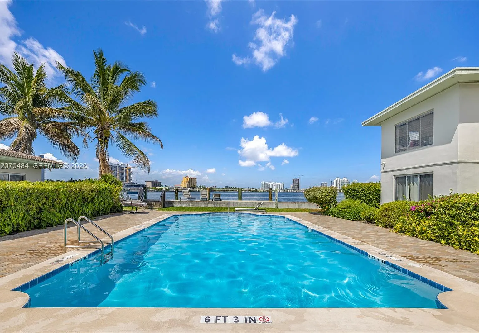 Joycia Apartments Condo — Photo 4