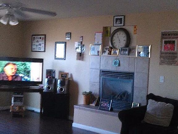 2nd image of 217 W Clayton Ave