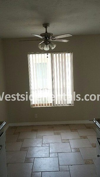 1st image of 4311 Winona Ave APT 06