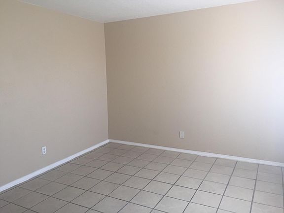 5th image of 3209 Alta Monte Ave NE #2