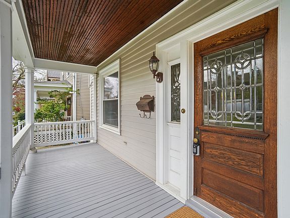 4th image of 3439 Duncan Ave