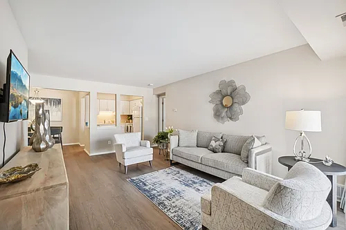 Harbour Village Apartments Photo 1
