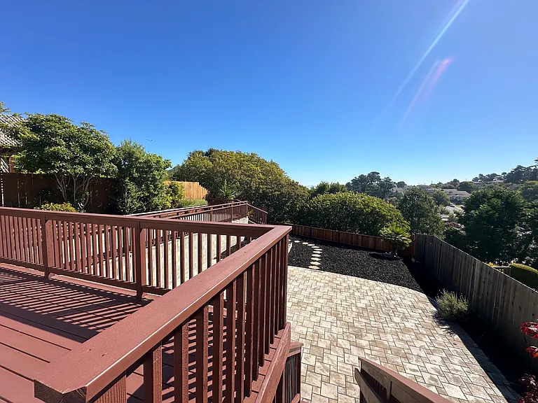 2350 Rosewood Dr — Photo 27