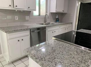 9610 Lawngate Dr, Houston, TX 77080