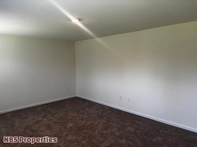 12309 Manhattan Ln — Photo 28