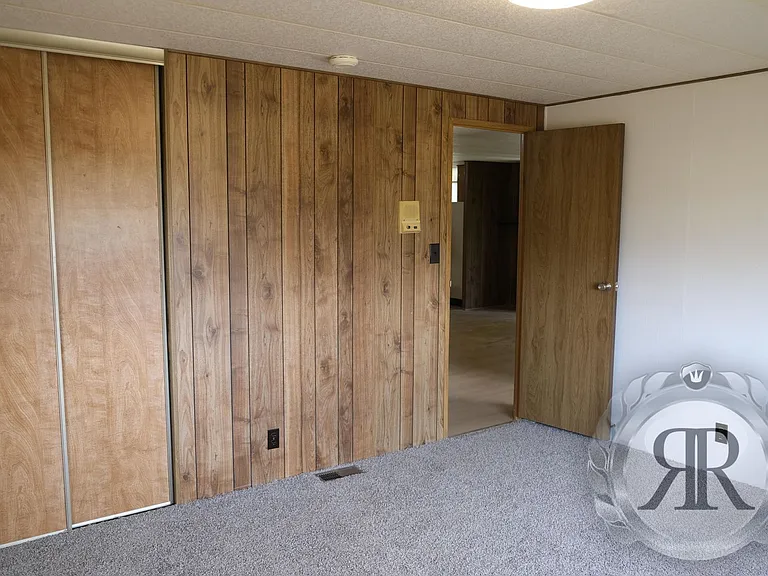 11605 Stump Rd — Photo 15