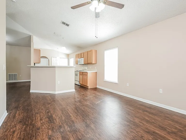 1839 Corner Meadow Cir — Photo 8