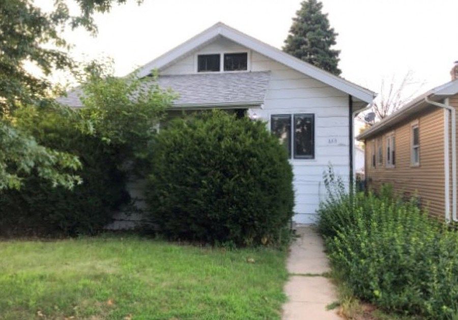 2nd image of 346 Webb St