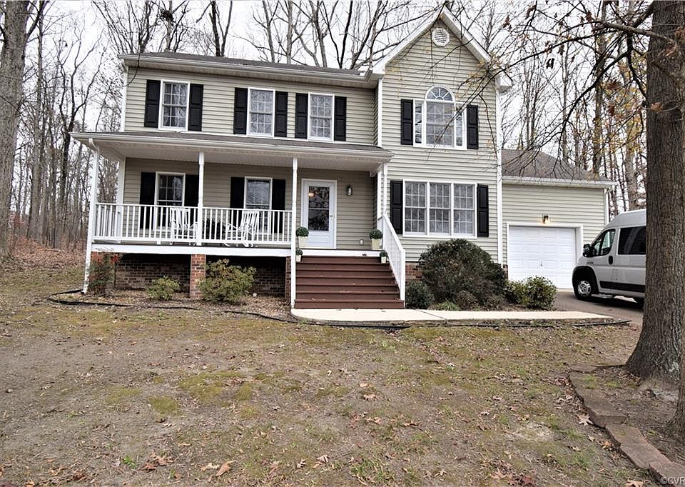 1st image of 14900 Pine Knoll Way