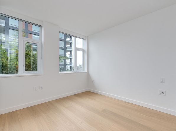 2 bedroom rental in Vancouver — photo 19