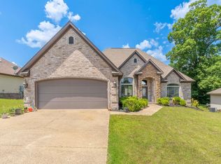 409 Michelle Dr, Benton, AR 72015