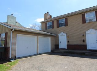 5639 Chatford Dr, Columbus, OH 43232