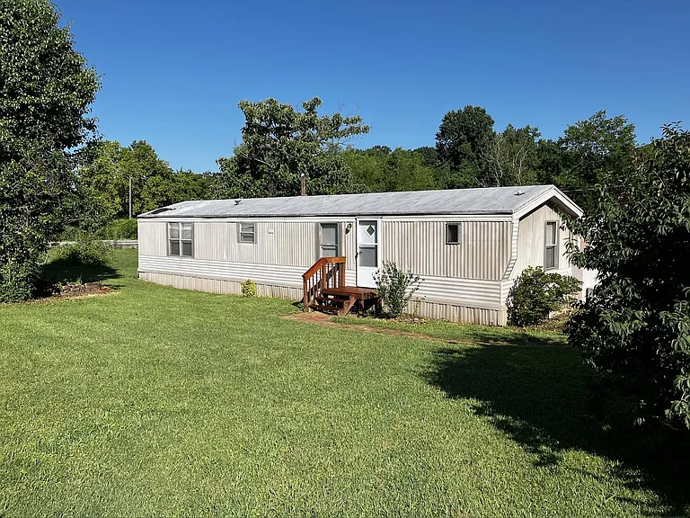 3719 Schaad Rd — Photo 15