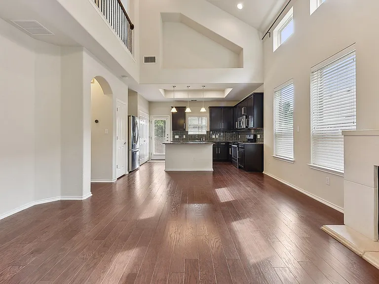 9912 Milla Cir #31 — Photo 5