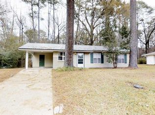 220 Skylane Dr, Pearl, MS 39208