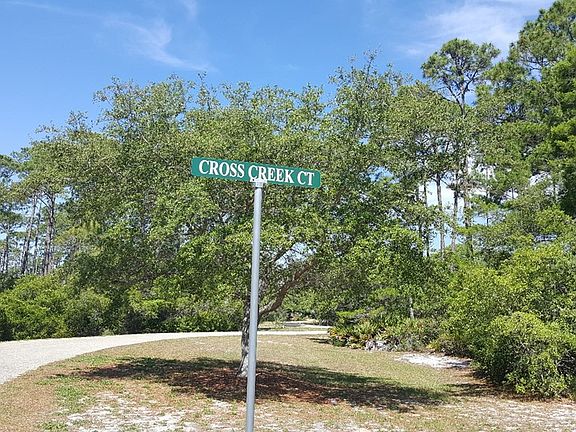 3rd image of 241 Cross Creek Ct